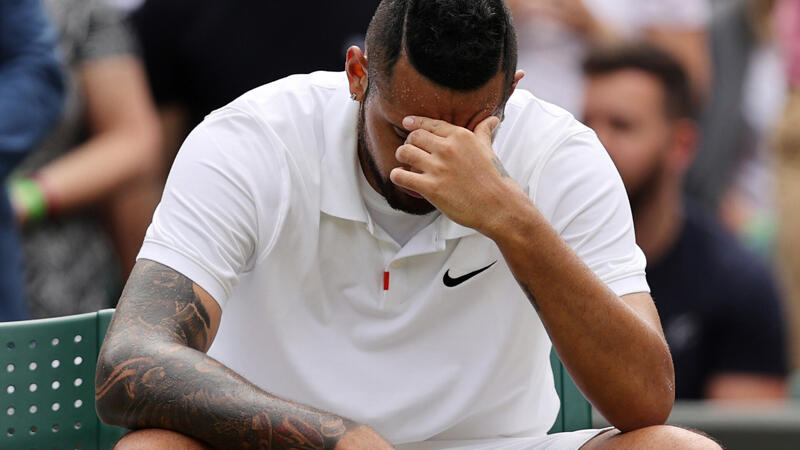 Kyrgios muss in <a href='/de/daten/news/tennis/wimbledon/' class='tag'>Wimbledon</a> aufgeben