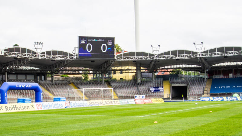 Luca Beckenbauer bei BW Linz auf Probetraining