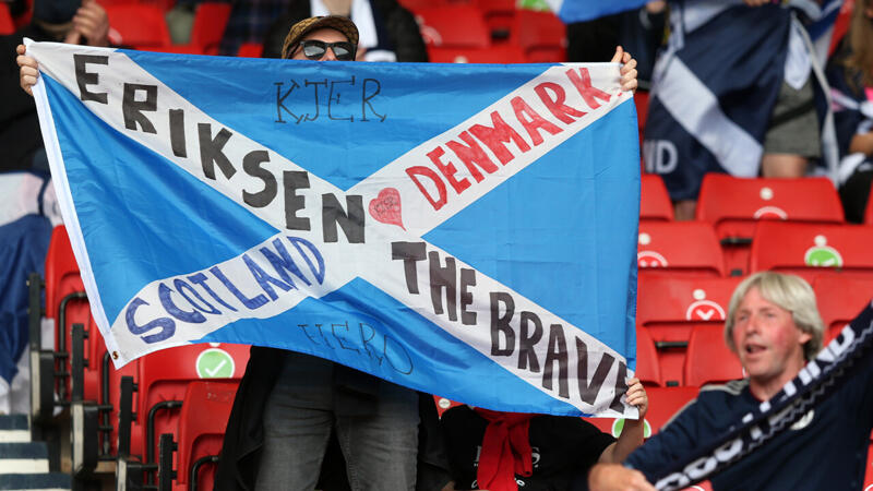 <a href='/de/daten/news/fussball/christian-eriksen/' class='tag'>Christian Eriksen</a> wendet sich an Fans