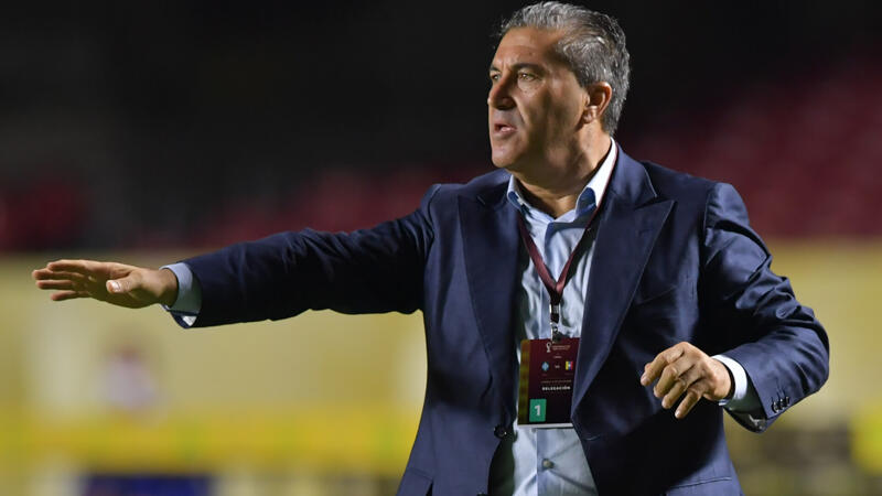 <a href='/de/daten/news/venezuela/' class='tag'>Venezuela</a> nominiert 15 Spieler für Copa nach