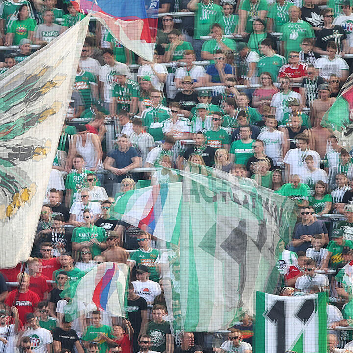 Impfpflicht für Fans? Das sagt die Bundesliga