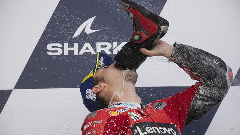 Jack Miller fährt auch 2022 bei <a href='/de/daten/news/ducati/' class='tag'>Ducati</a>