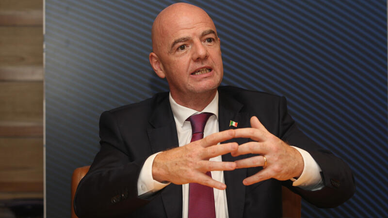 Steckt Infantino hinter der <a href='/de/daten/news/super-league/' class='tag'>Super League</a>?
