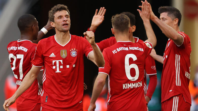 Bayern-Meisterfeier mit Torgala gegen Gladbach