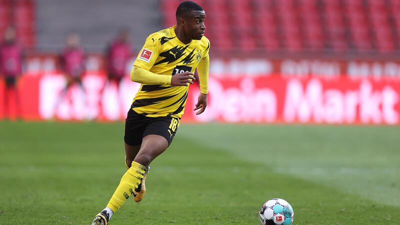Saisonende für Dortmund-Supertalent Moukoko