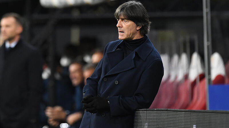 DFB-Aus: Löw will nicht "am Stuhl kleben"