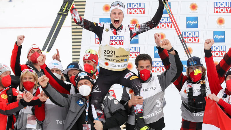 Österreichs Kombi-Team feiert seinen "kleinen Bua"