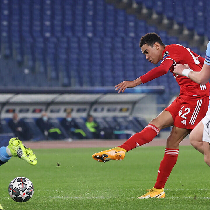 17-Jähriger lässt CL-Rekorde purzeln