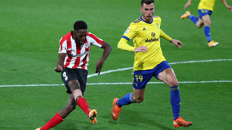 Bilbao mit Kantersieg in Cadiz