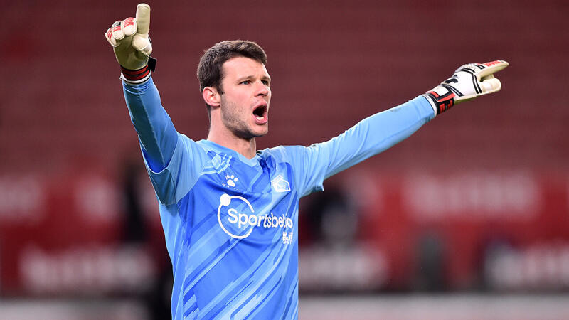 Mit Bachmann: Watford schießt Bristol ab