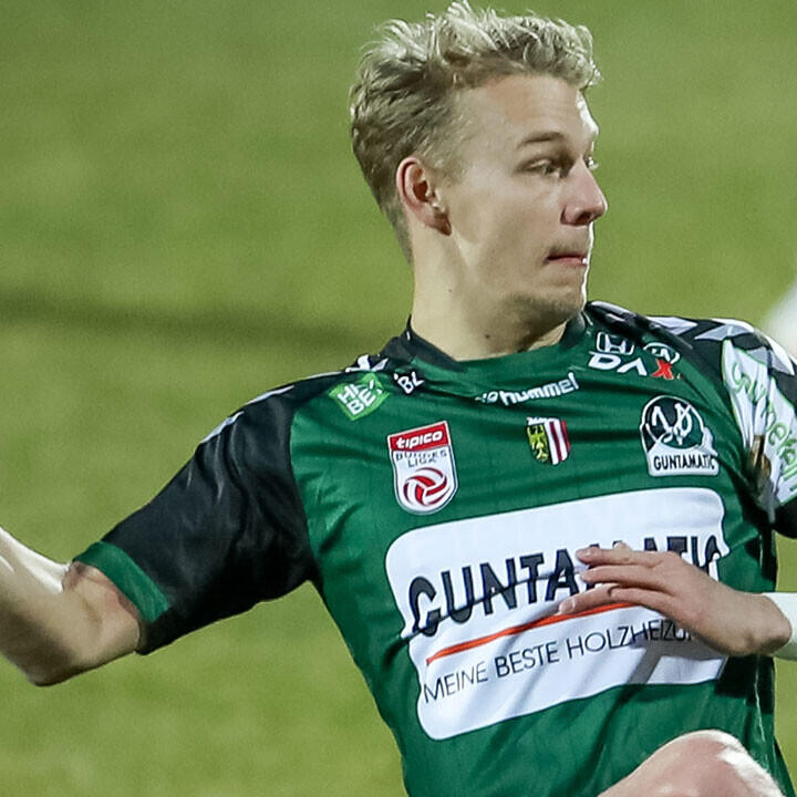 Marco Grüll bleibt vorerst ein Rieder