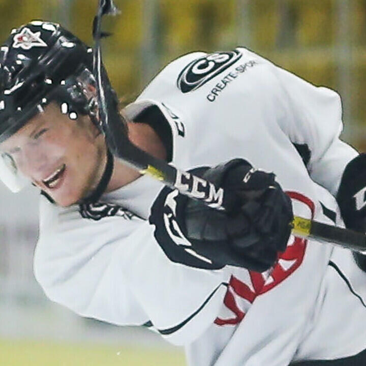 Debüt! 1. Eiszeit für Thimo Nickl in Schweden