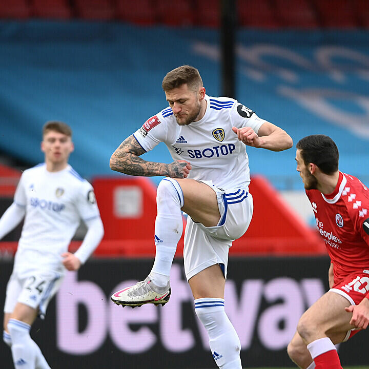 FA-Cup: Leeds blamiert sich, Chelsea, City stark