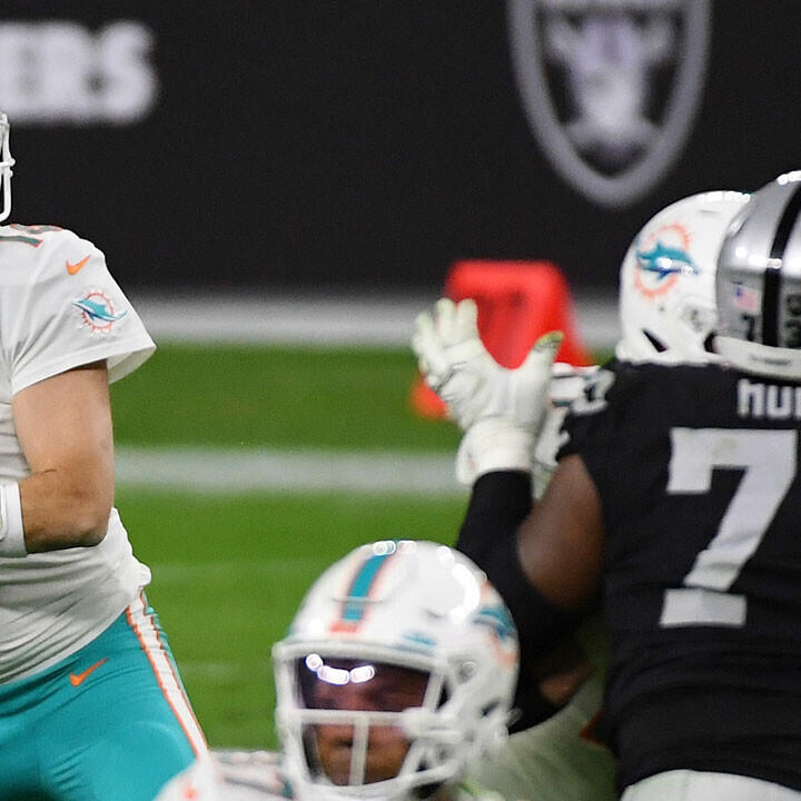 NFL: Dolphins halten Playoff-Chance am Leben