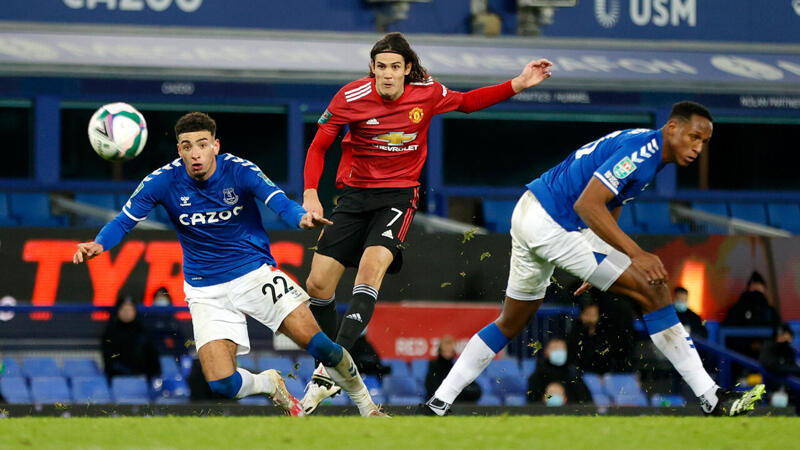 <a href='/de/daten/news/fussball/manchester-united/' class='tag'>Manchester United</a> gewinnt spät bei Everton