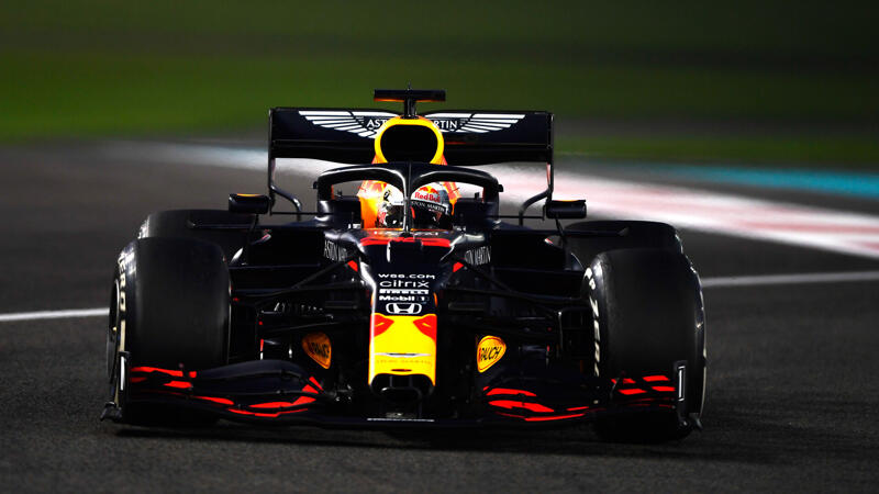 Verstappen triumphiert in Abu Dhabi