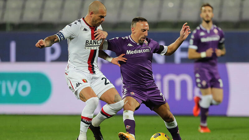 Florenz verlängert Genua-Unserie Last-Minute