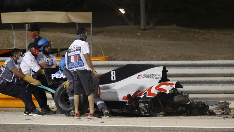 F1 Feuer-Crash Grosjean Bahrain Diashow