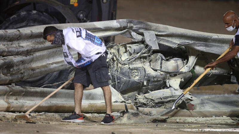 F1 Feuer-Crash Grosjean Bahrain Diashow