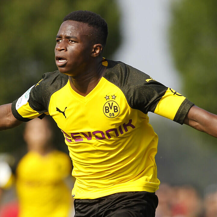 BVB-Wunderkind Moukoko hat den Alters-Rekord