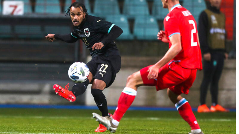 <a href='/de/daten/news/fussball/valentino-lazaro/' class='tag'>Valentino Lazaro</a> schreibt Liebeslied