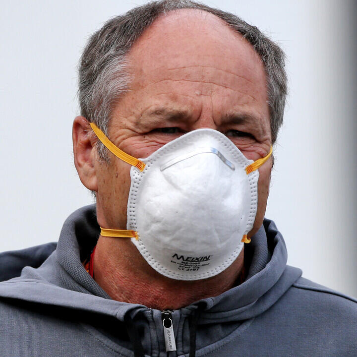 Not-OP bei Gerhard Berger vor DTM-Saisonfinale