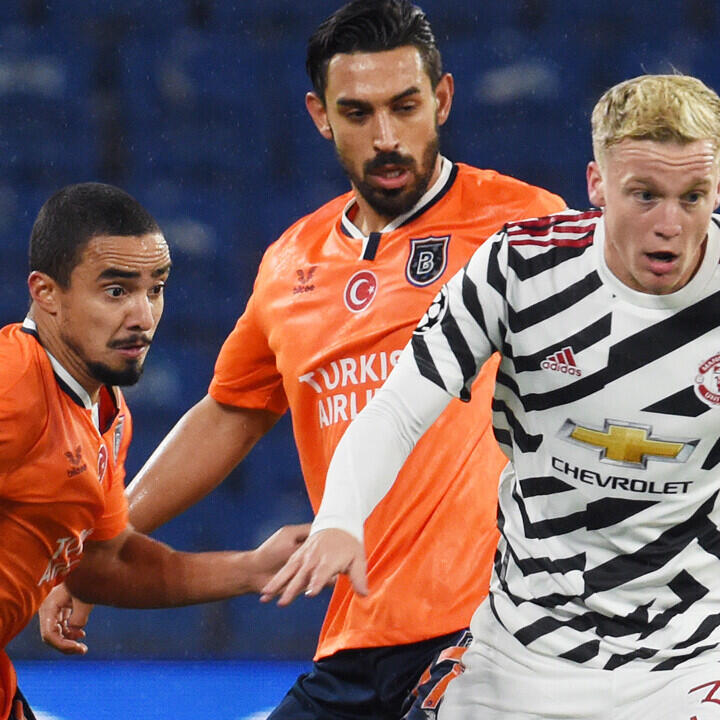 Manchester United rutscht in Istanbul aus