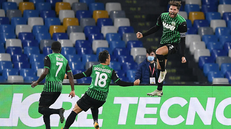 Sassuolo behält auch in Neapel die weiße Weste