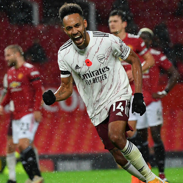 Arsenal besiegt Manchester United