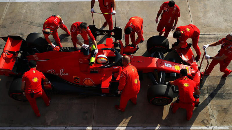 13-Sekunden-Stopp! <a href='/de/daten/news/ferrari/' class='tag'>Ferrari</a> verpatzt Vettels Rennen