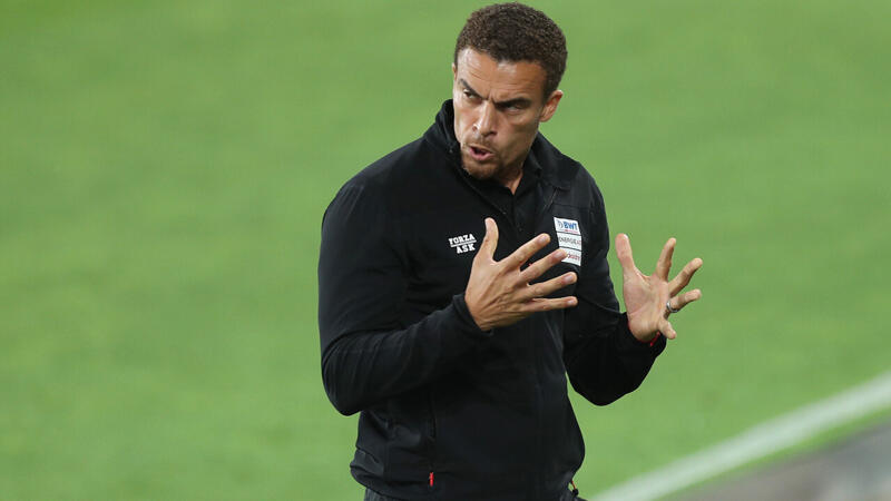 Beerbt Ismael Ex-Barnsley-Coach Struber?