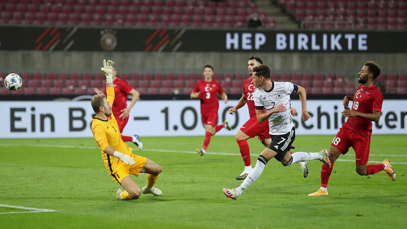 <a href='/de/daten/news/deutschland/' class='tag'>Deutschland</a> vergibt Sieg gegen die Türkei