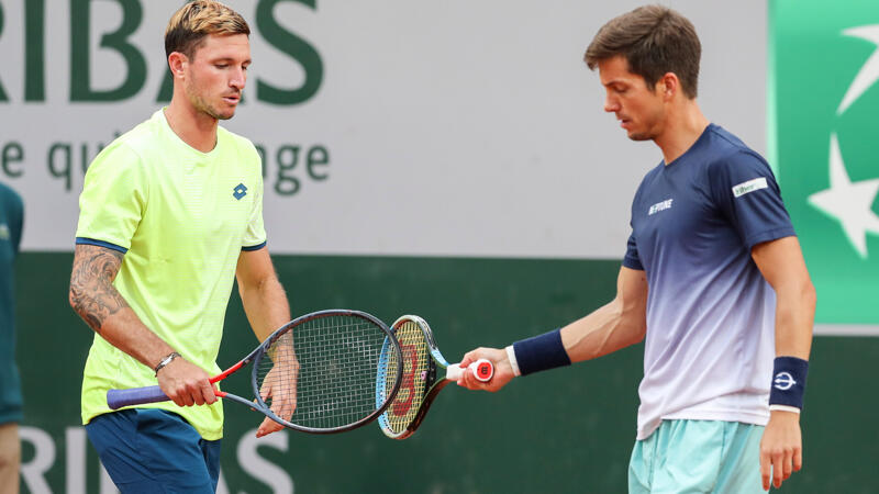 Novak gewinnt in der 1. Doppel-Runde