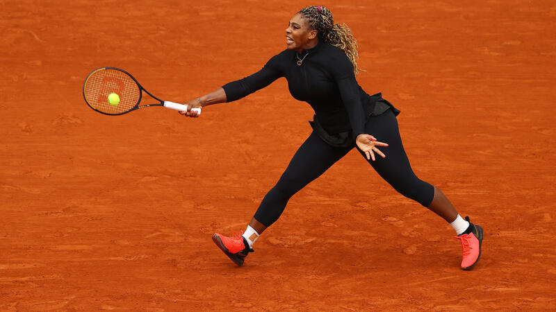 DIASHOW: Die kuriosen Herbst-Outfits bei den French Open 2020