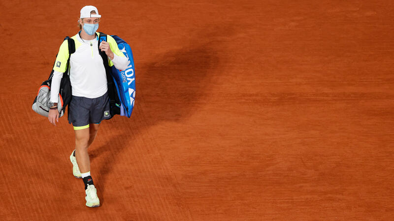 DIASHOW: Die kuriosen Herbst-Outfits bei den French Open 2020