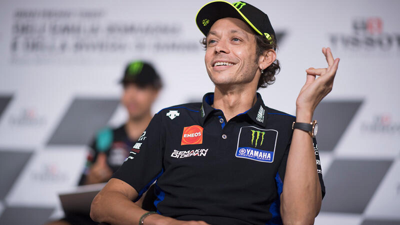 Fix! <a href='/de/daten/news/valentino-rossi/' class='tag'>Valentino Rossi</a> setzt seine Karriere fort