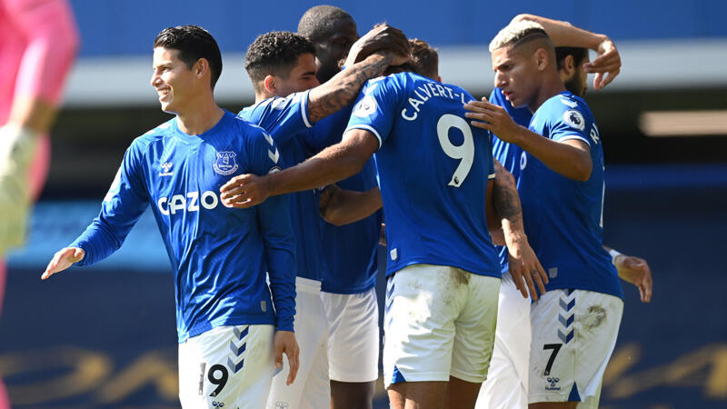 Everton schießt sich furios an die Spitze