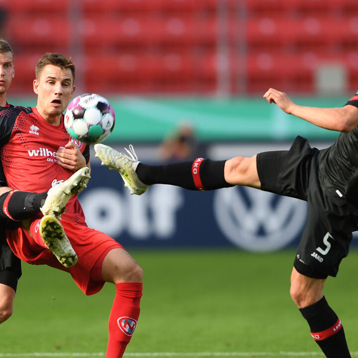 Leverkusen: 6 Tore in 30 Minuten