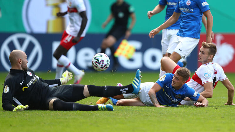 <a href='/de/daten/news/fussball/vfb-stuttgart/' class='tag'>VfB Stuttgart</a> steigt mit <a href='/de/daten/news/fussball/sasa-kalajdzic/' class='tag'>Sasa Kalajdzic</a> auf