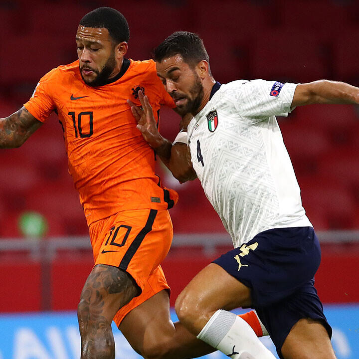 Italien gewinnt Kracher gegen Niederlande