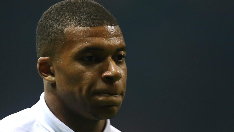Auch Mbappe mit Corona infiziert