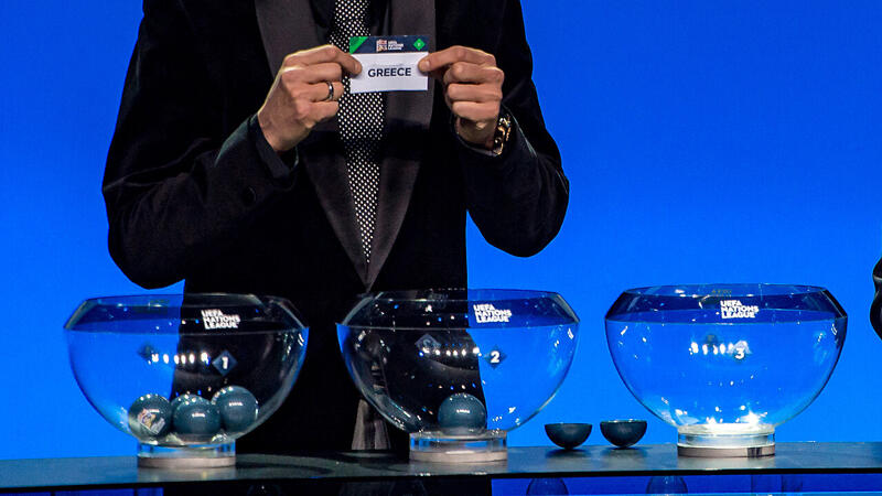 Griechischer Teamspieler positiv auf COVID-19