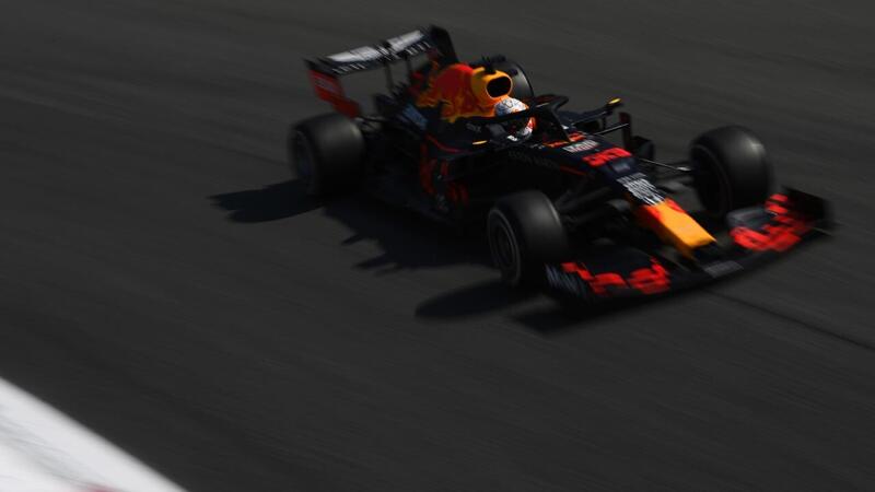 Verstappen crasht im ersten Monza-Training