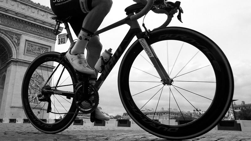 Kolumbianischer Radprofi stirbt nach Sturz in Frankreich