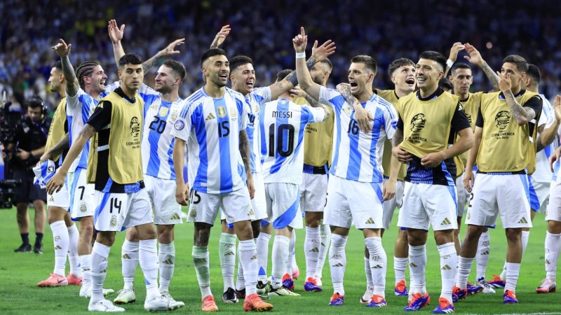 Messi verschießt Elfer: Argentinien im Copa-Halbfinale