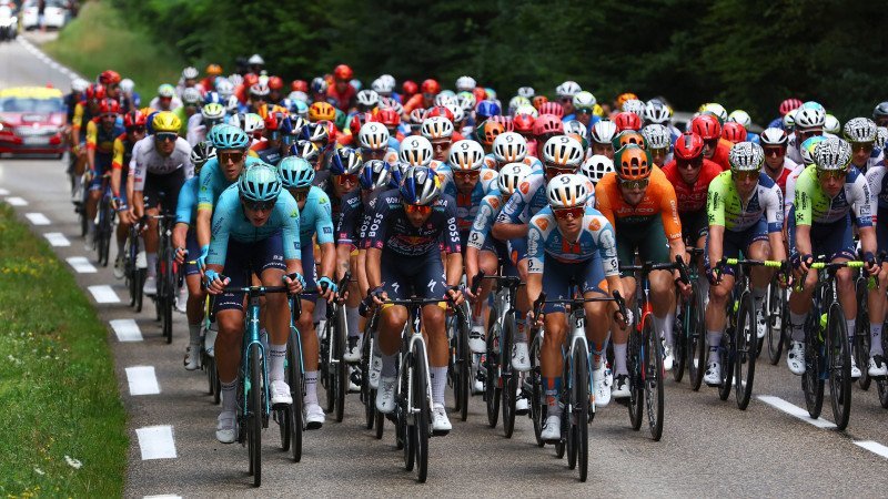 Tour de France: Groenewegen sprintet in Dijon zum Sieg
