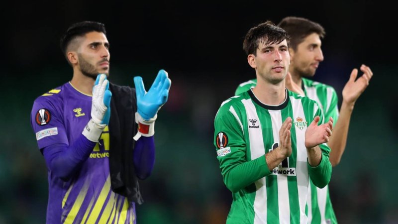 Bologna verpflichtet spanischen Außenverteidiger