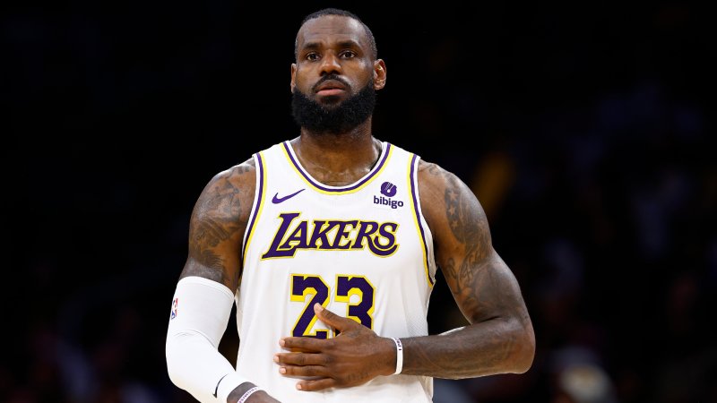 Lakers-Superstar James setzt legendäre Karriere fort