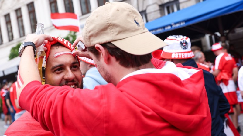 Die besten Fan-Bilder des Österreichs-Matchs in Leipzig
