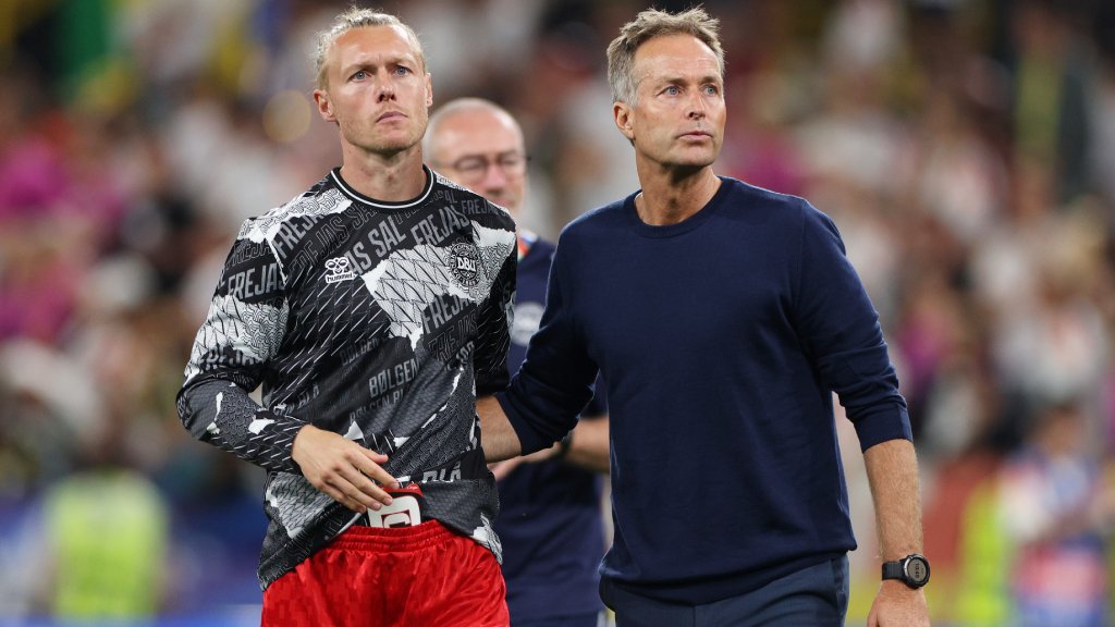 "Lächerliche Handregel" - Dänemark-Teamchef tobt nach EM-Aus